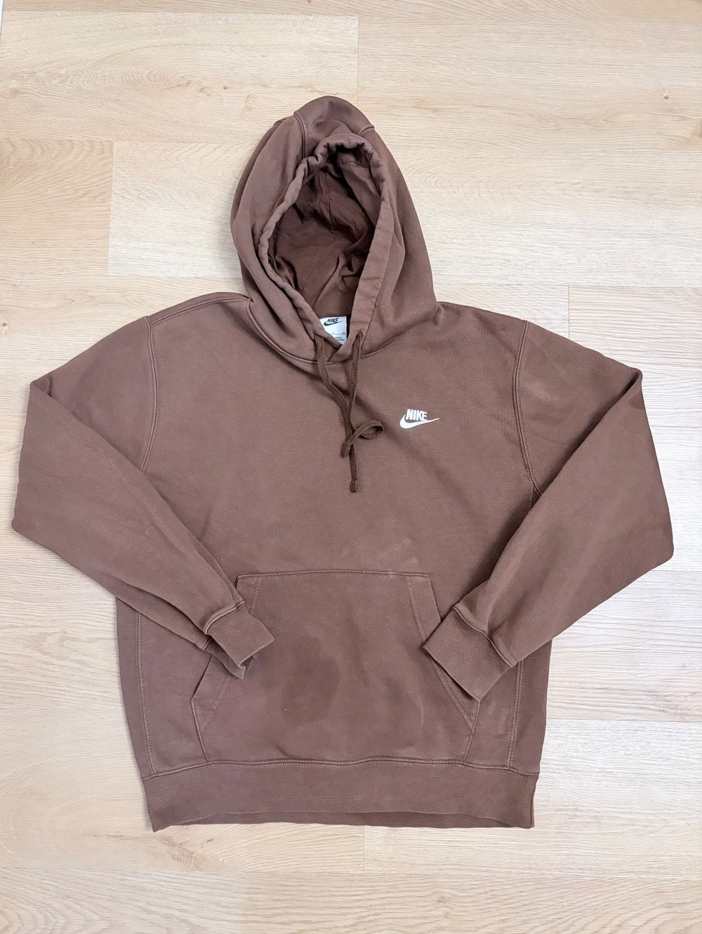 Nike Sportswear Club Fleece Hoodie Men’s Small Brown Pullover Swoosh